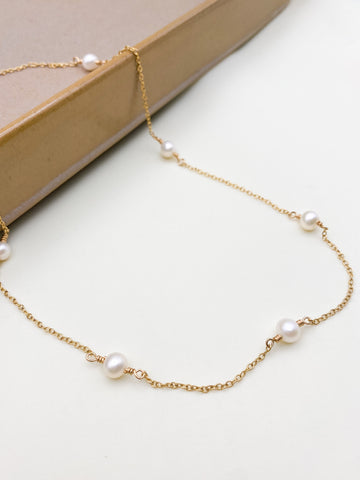 Dela Pearl Necklace – Freshwater Pearl Station Necklace