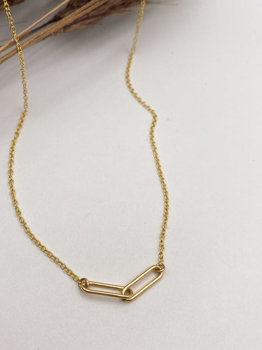 Bond Necklace