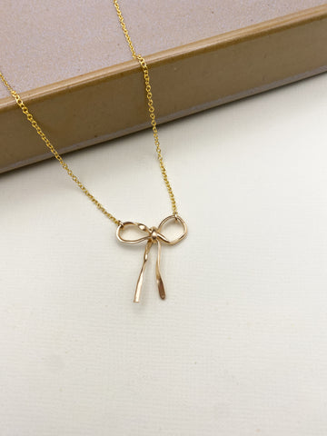 Luxe Knot Necklace