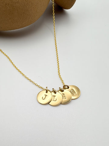 Amelia Disc Necklace – Personalized Initial Charm